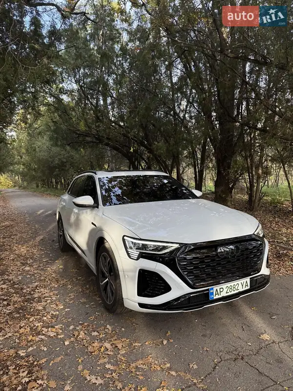 Audi Q8 e-tron