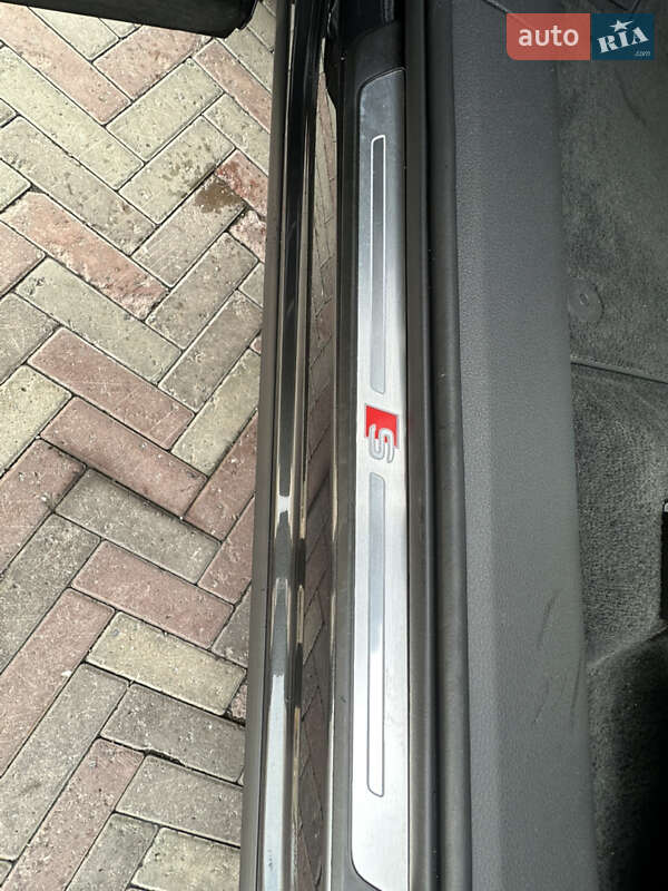 Внедорожник / Кроссовер Audi Q8 e-tron 2023 в Харькове