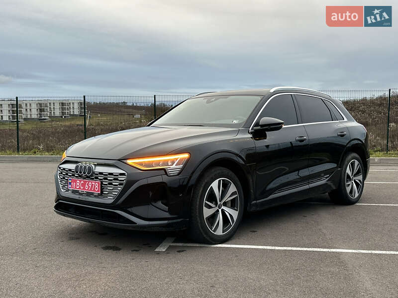 Внедорожник / Кроссовер Audi Q8 e-tron 2023 в Ровно фото 3 Внедорожник / Кроссовер Audi Q8 e-tron 2023 в Ровно