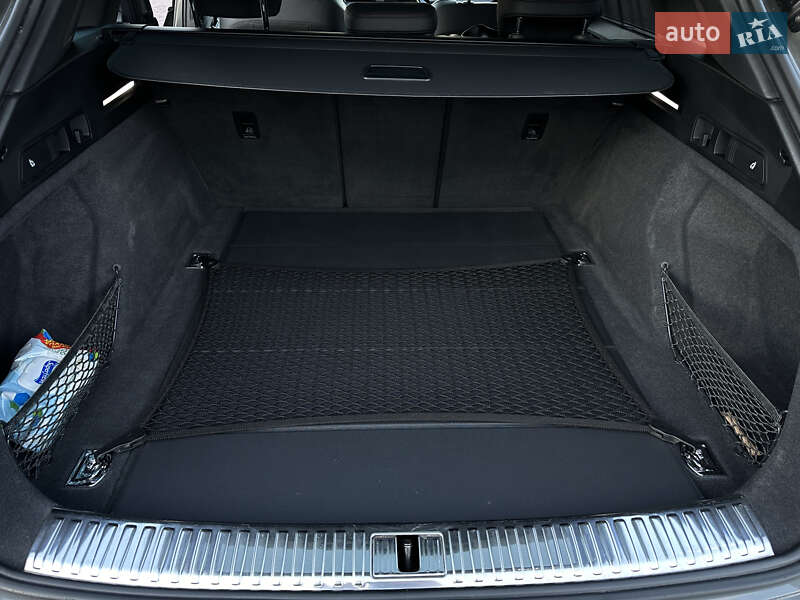 Внедорожник / Кроссовер Audi Q8 e-tron 2023 в Ровно