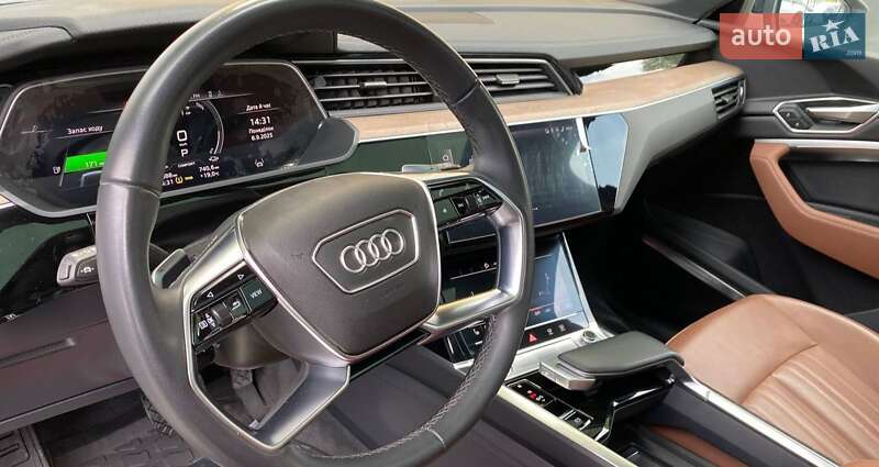 Внедорожник / Кроссовер Audi Q8 e-tron 2023 в Чернигове фото 11 Внедорожник / Кроссовер Audi Q8 e-tron 2023 в Чернигове