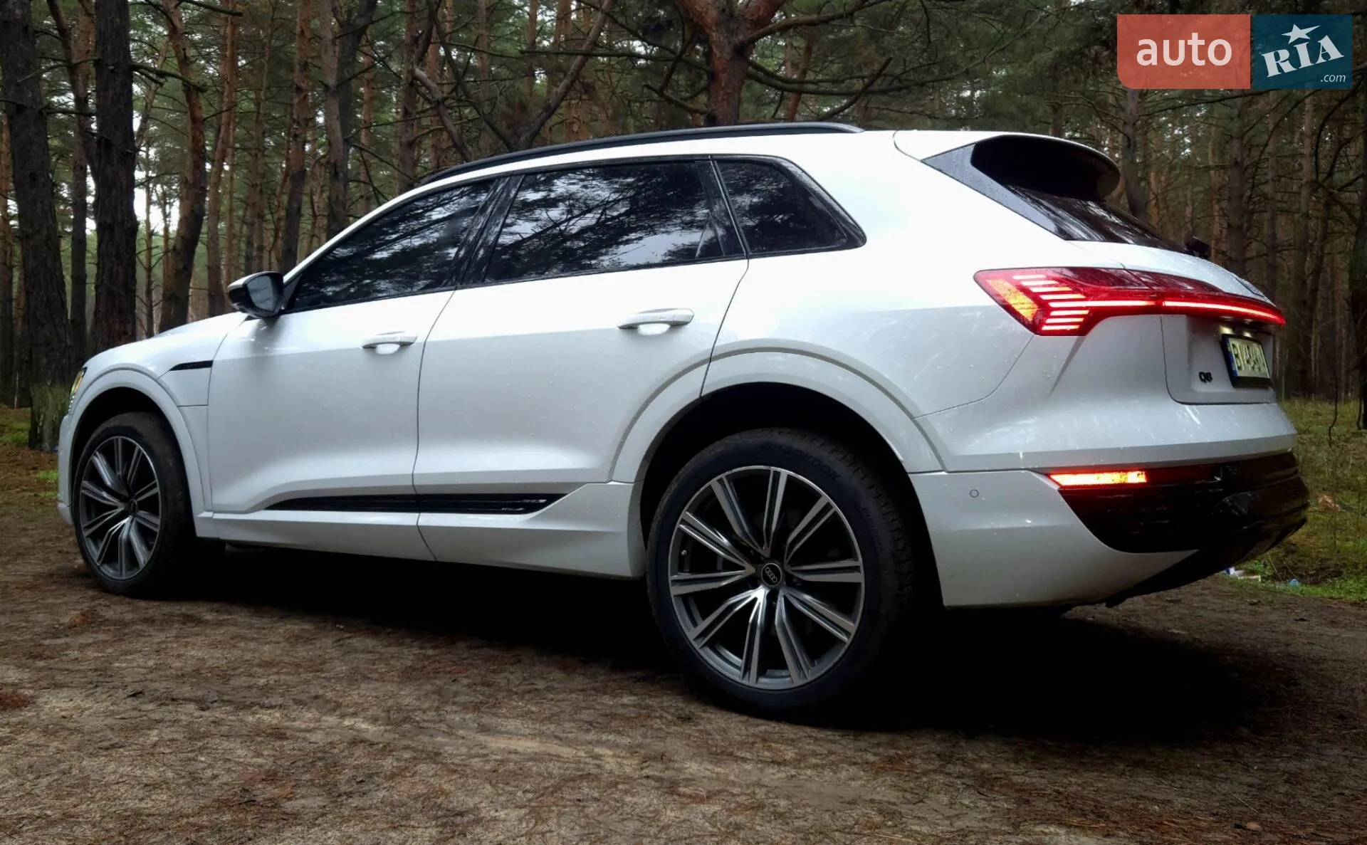 2023 Audi Q8 - мініатюра 31