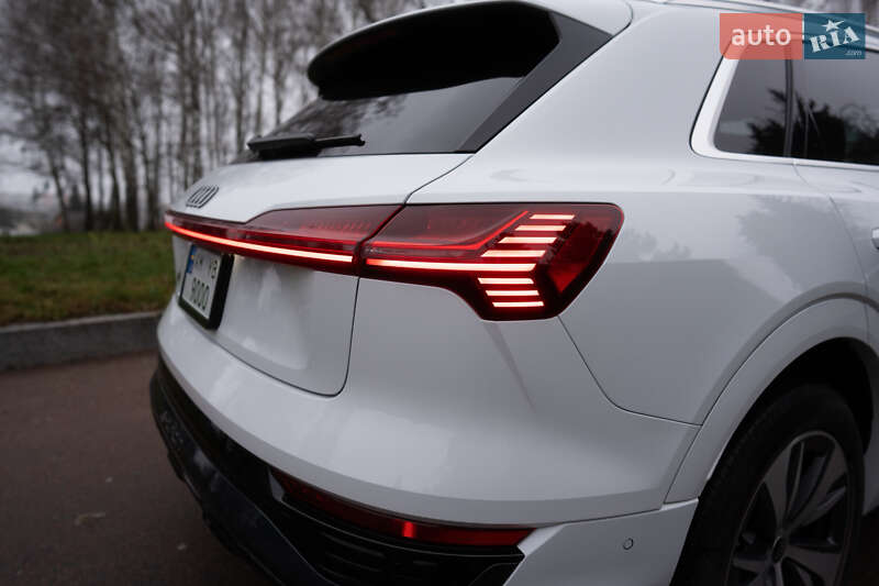 Внедорожник / Кроссовер Audi Q8 e-tron 2023 в Житомире фото 14 Внедорожник / Кроссовер Audi Q8 e-tron 2023 в Житомире