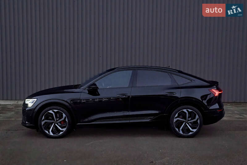 Позашляховик / Кросовер Audi Q8 e-tron 2023 в Харкові фото 5 Позашляховик / Кросовер Audi Q8 e-tron 2023 в Харкові