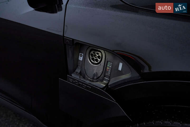 Позашляховик / Кросовер Audi Q8 e-tron 2023 в Харкові фото 12 Позашляховик / Кросовер Audi Q8 e-tron 2023 в Харкові