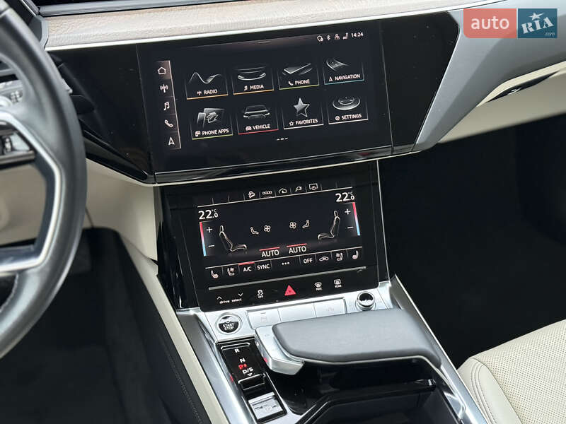 Внедорожник / Кроссовер Audi Q8 e-tron 2023 в Киеве фото 47 Внедорожник / Кроссовер Audi Q8 e-tron 2023 в Киеве