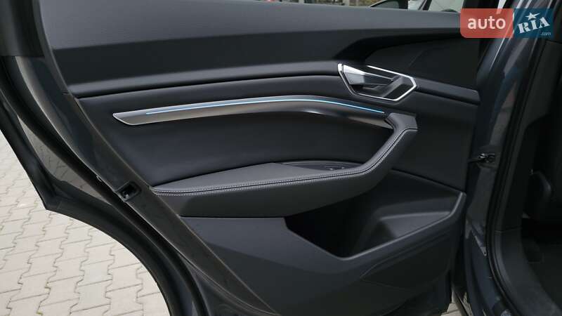 Внедорожник / Кроссовер Audi Q8 e-tron 2023 в Хмельницком фото 26 Внедорожник / Кроссовер Audi Q8 e-tron 2023 в Хмельницком
