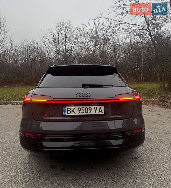 Внедорожник / Кроссовер Audi Q8 e-tron 2024 в Луцке фото 17 Внедорожник / Кроссовер Audi Q8 e-tron 2024 в Луцке