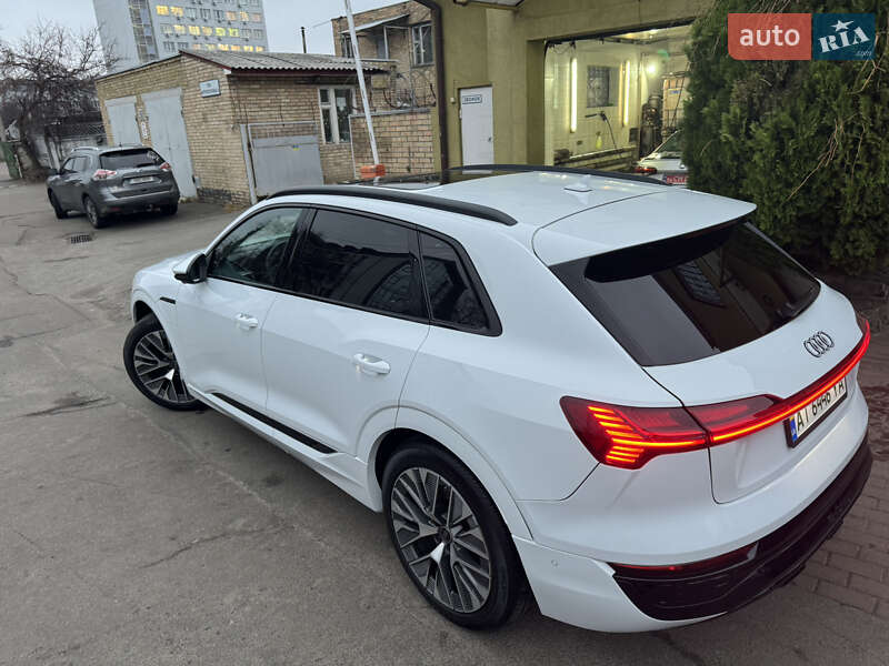 Внедорожник / Кроссовер Audi Q8 e-tron 2023 в Киеве фото 9 Внедорожник / Кроссовер Audi Q8 e-tron 2023 в Киеве