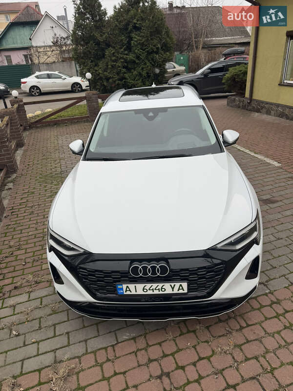 Внедорожник / Кроссовер Audi Q8 e-tron 2023 в Киеве фото 50 Внедорожник / Кроссовер Audi Q8 e-tron 2023 в Киеве