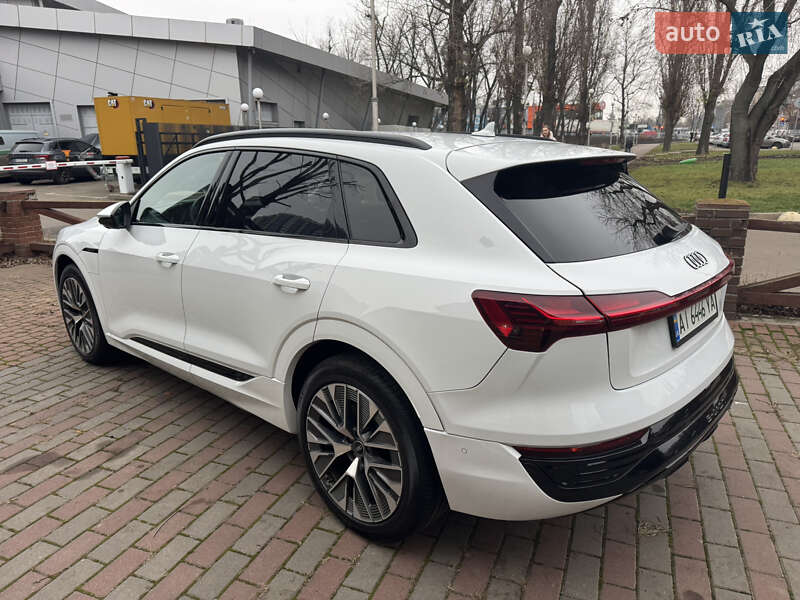 Внедорожник / Кроссовер Audi Q8 e-tron 2023 в Киеве фото 54 Внедорожник / Кроссовер Audi Q8 e-tron 2023 в Киеве