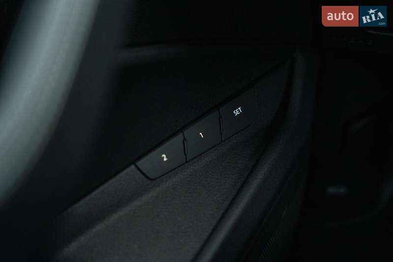 Внедорожник / Кроссовер Audi Q8 e-tron 2023 в Черновцах фото 23 Внедорожник / Кроссовер Audi Q8 e-tron 2023 в Черновцах