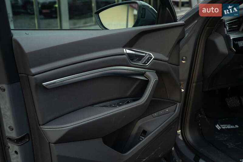 Внедорожник / Кроссовер Audi Q8 e-tron 2023 в Черновцах фото 47 Внедорожник / Кроссовер Audi Q8 e-tron 2023 в Черновцах