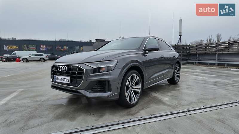 Внедорожник / Кроссовер Audi Q8 e-tron 2023 в Киеве