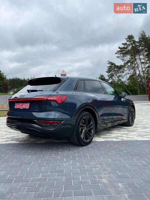 Внедорожник / Кроссовер Audi Q8 e-tron 2023 в Львове фото 17 Внедорожник / Кроссовер Audi Q8 e-tron 2023 в Львове