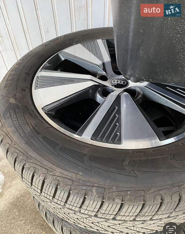 Внедорожник / Кроссовер Audi Q8 e-tron 2023 в Львове фото 35 Внедорожник / Кроссовер Audi Q8 e-tron 2023 в Львове
