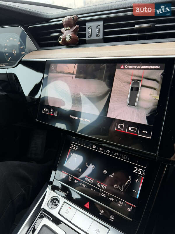 Внедорожник / Кроссовер Audi Q8 e-tron 2023 в Киеве фото 20 Внедорожник / Кроссовер Audi Q8 e-tron 2023 в Киеве