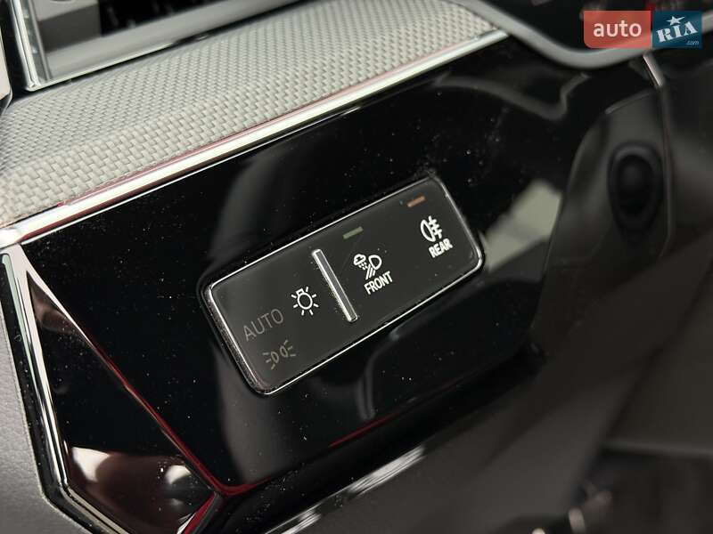 Внедорожник / Кроссовер Audi Q8 e-tron 2023 в Мукачево