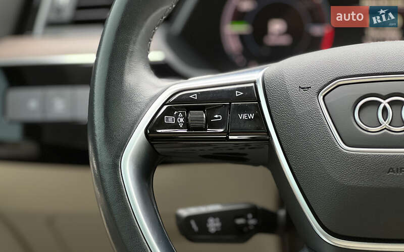 Внедорожник / Кроссовер Audi Q8 e-tron 2024 в Львове