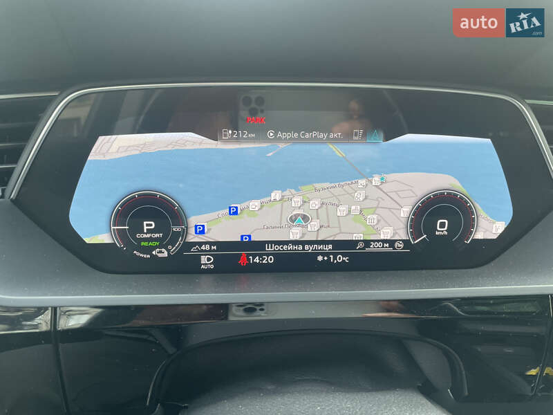Внедорожник / Кроссовер Audi Q8 e-tron 2023 в Николаеве