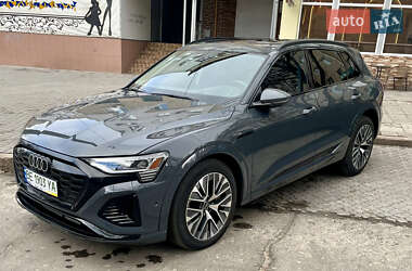 Внедорожник / Кроссовер Audi Q8 e-tron 2023 в Николаеве