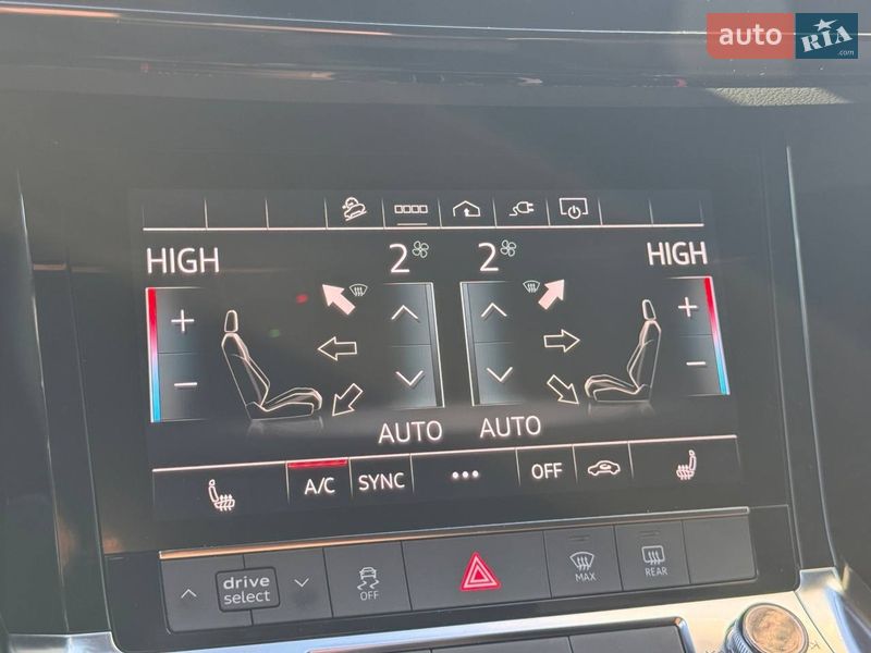 Внедорожник / Кроссовер Audi Q8 e-tron 2023 в Киеве