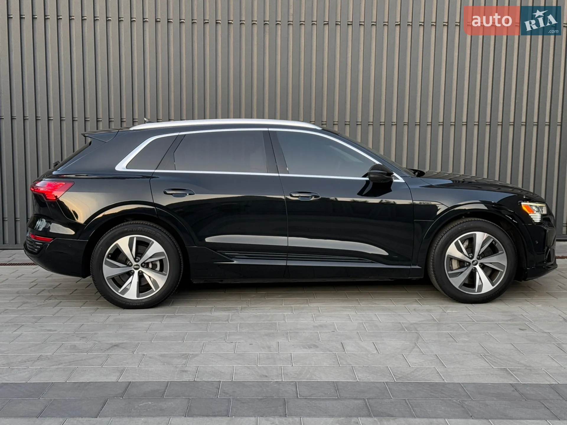 2023 Audi Q8 - мініатюра 4