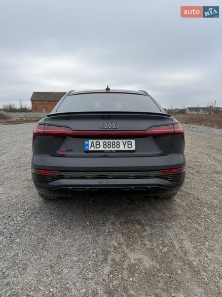 Внедорожник / Кроссовер Audi Q8 e-tron 2023 в Виннице