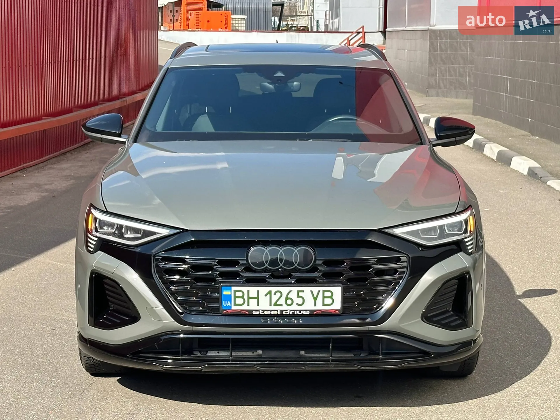 2023 Audi Q8 - мініатюра 2