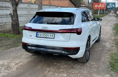 Внедорожник / Кроссовер Audi Q8 e-tron 2023 в Харькове