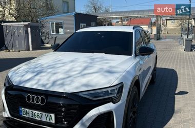 Внедорожник / Кроссовер Audi Q8 e-tron 2023 в Одессе