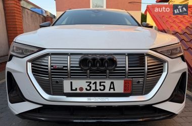 Внедорожник / Кроссовер Audi Q8 e-tron 2023 в Тернополе