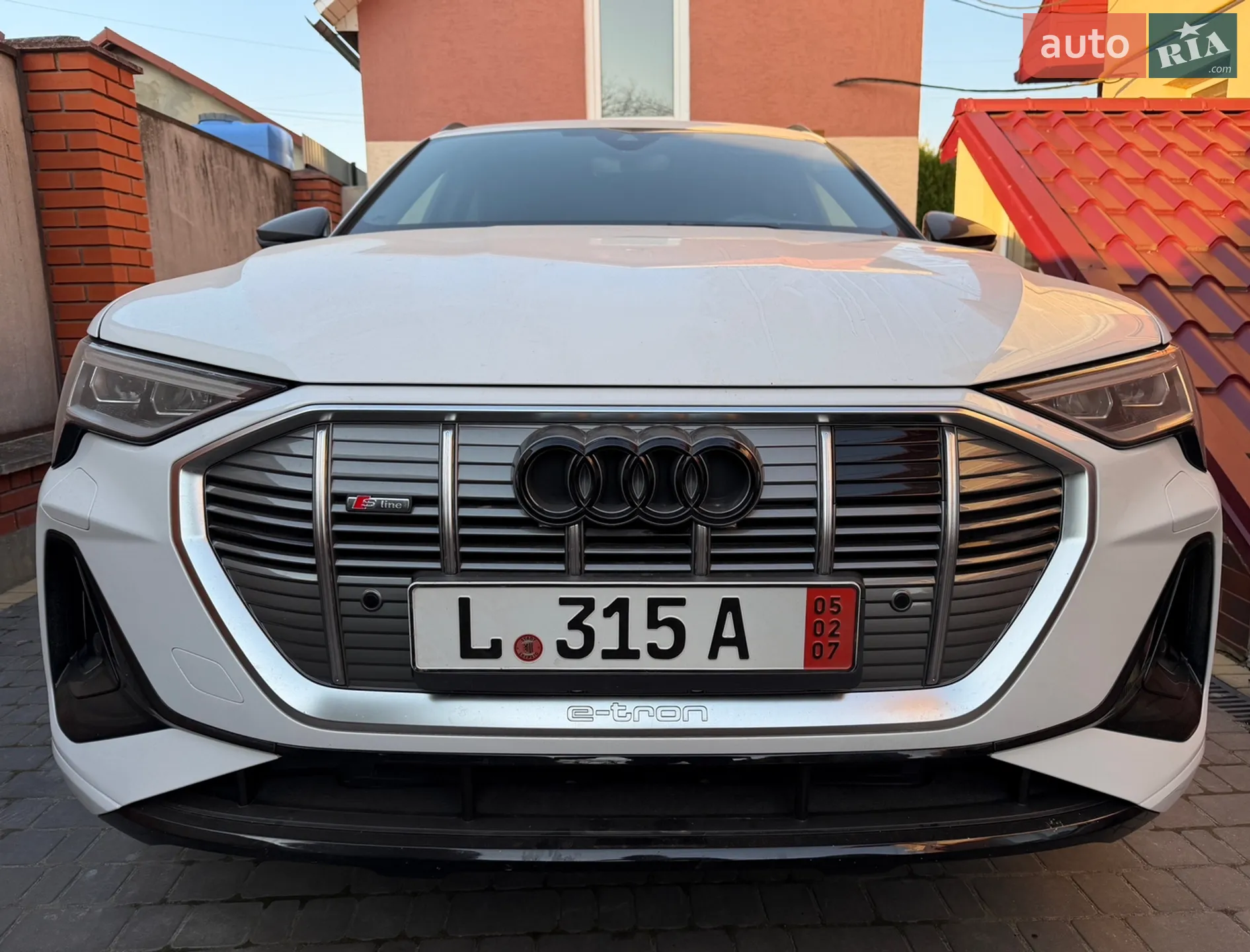 Audi Q8 e-tron 2023