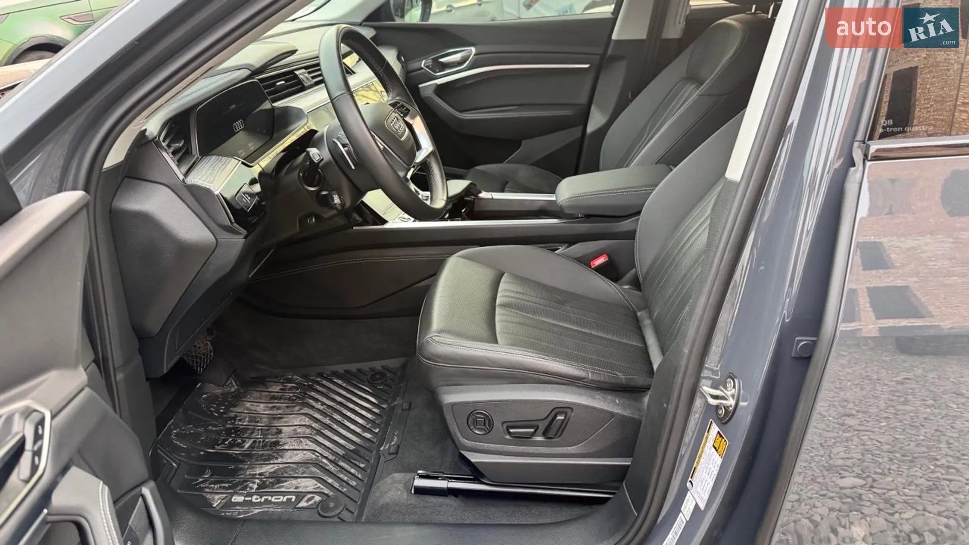 2024 Audi Q8 - мініатюра 8
