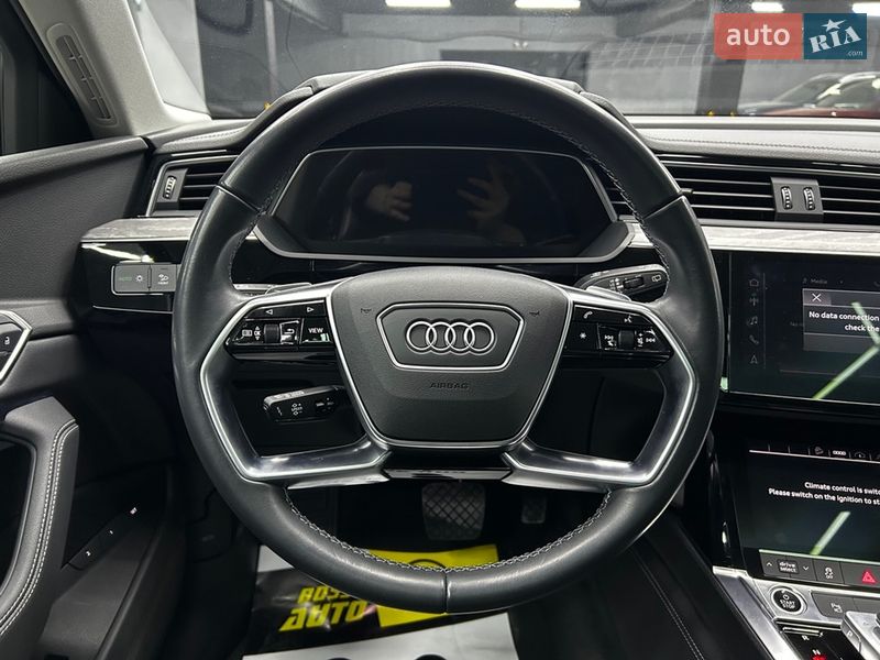 Позашляховик / Кросовер Audi Q8 e-tron 2023 в Чернівцях фото 18 Позашляховик / Кросовер Audi Q8 e-tron 2023 в Чернівцях