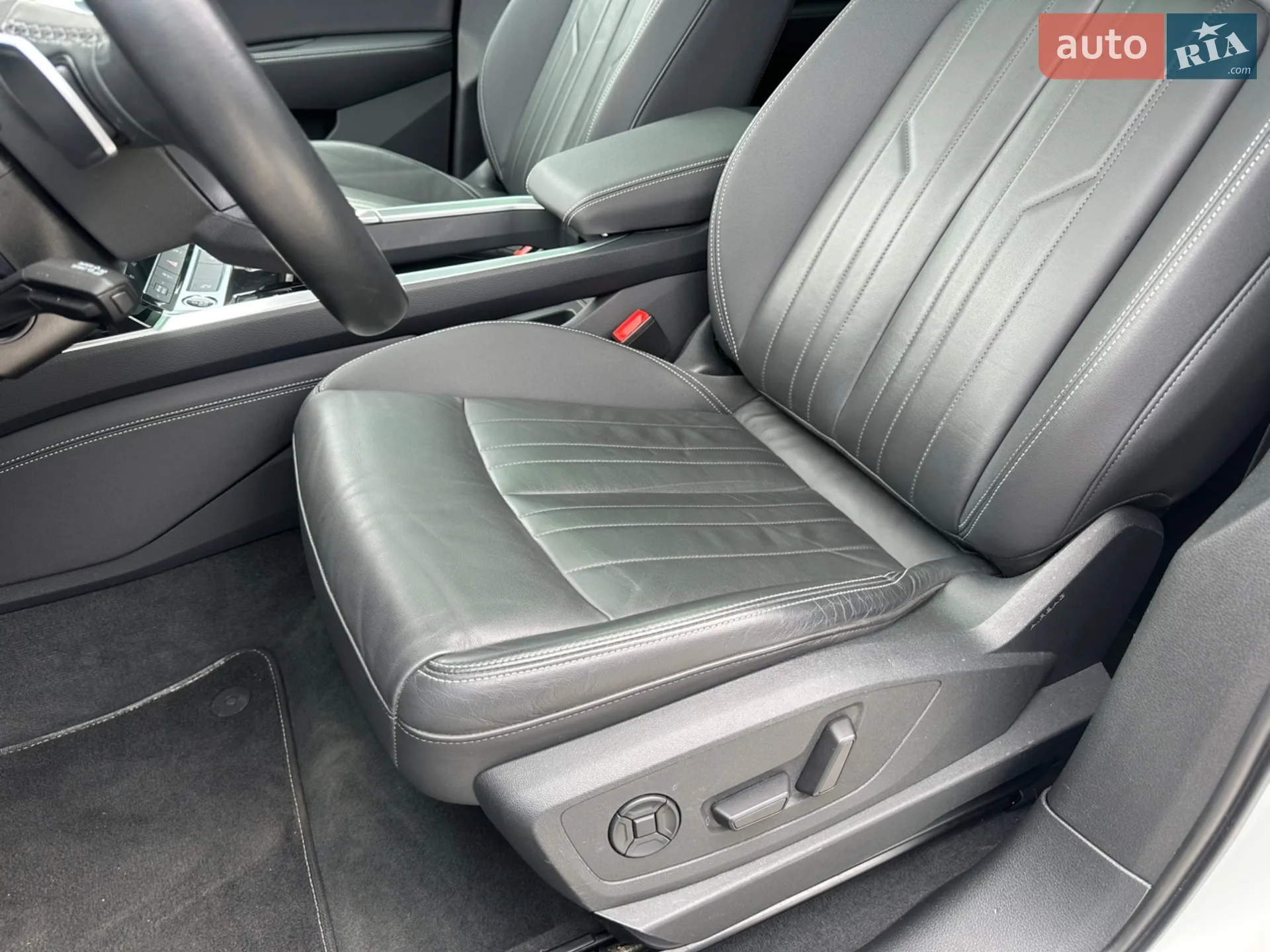 2023 Audi Q8 - мініатюра 10