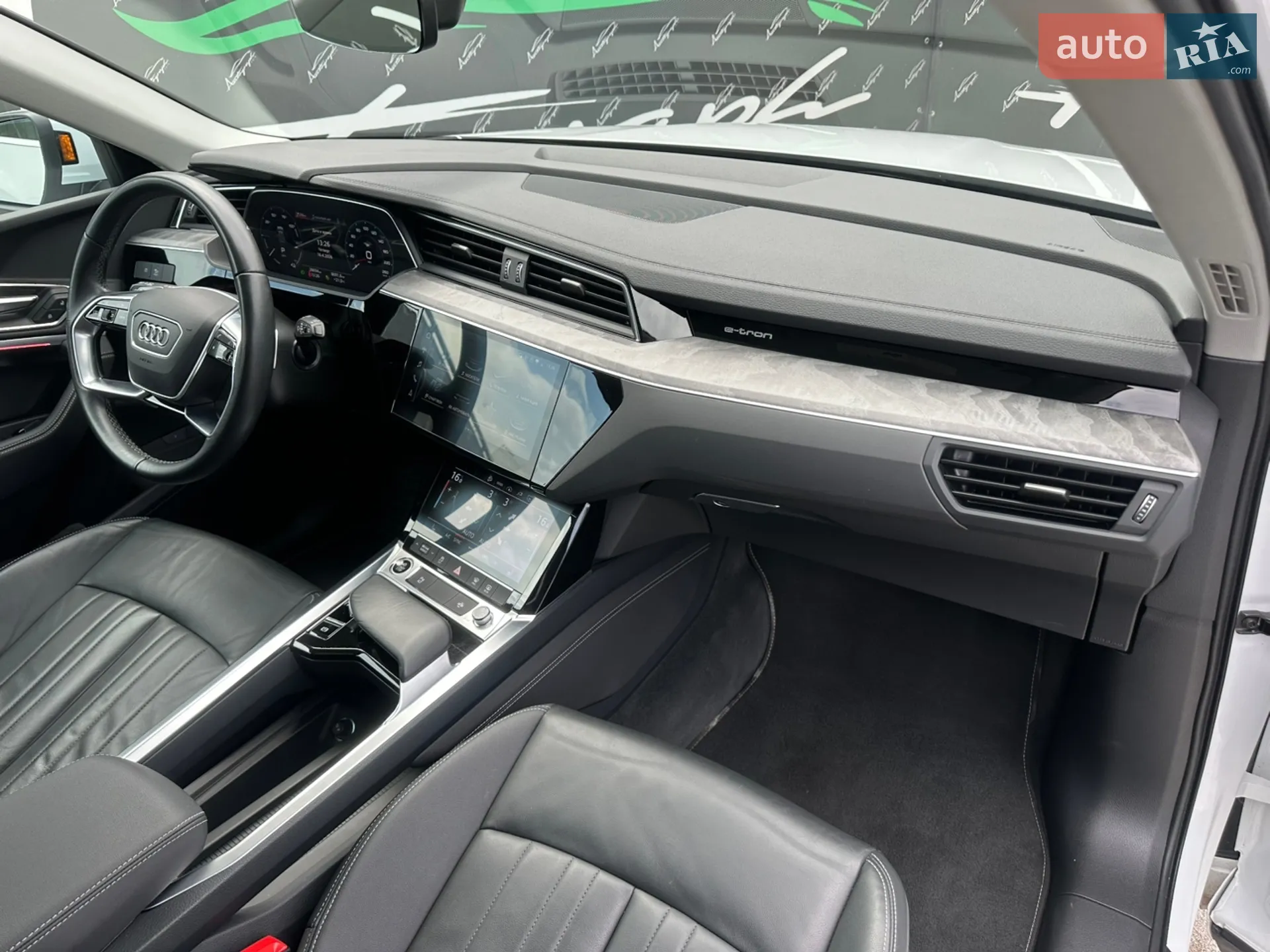 2023 Audi Q8 - мініатюра 27
