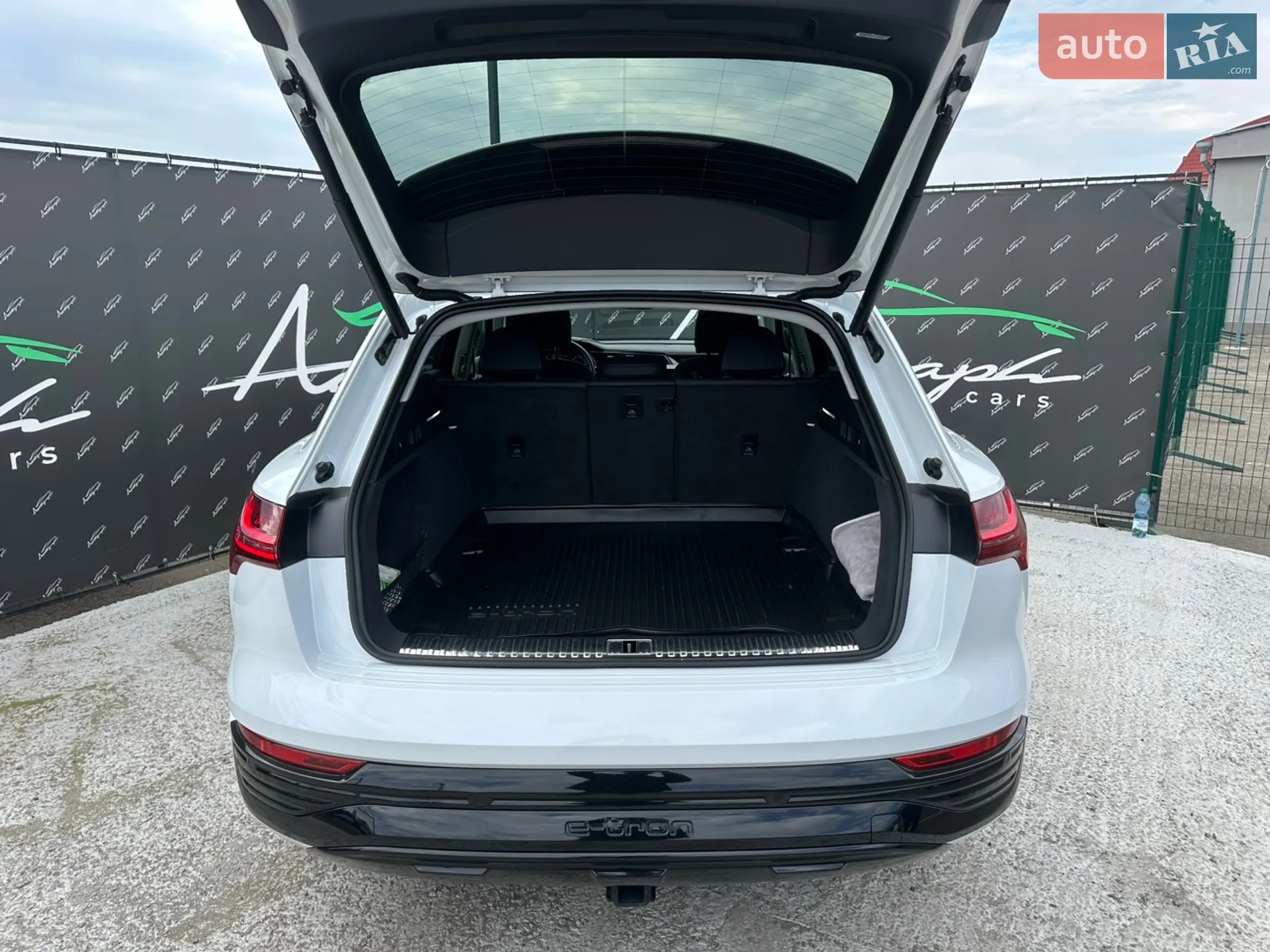2023 Audi Q8 - мініатюра 37