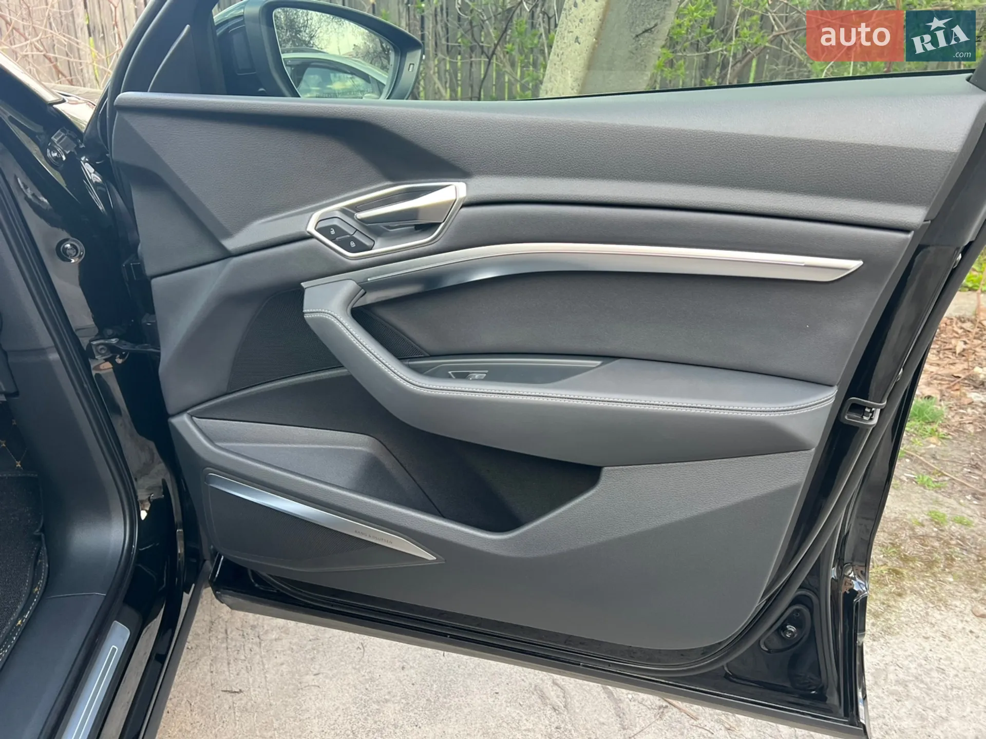 2023 Audi Q8 - мініатюра 21