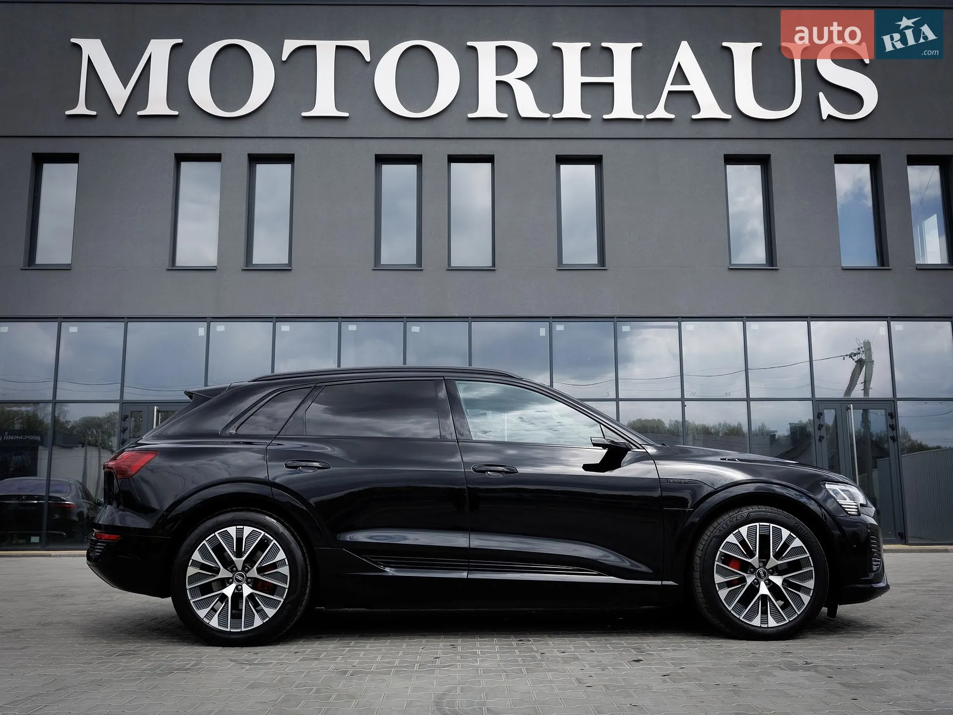 2023 Audi Q8 - мініатюра 2