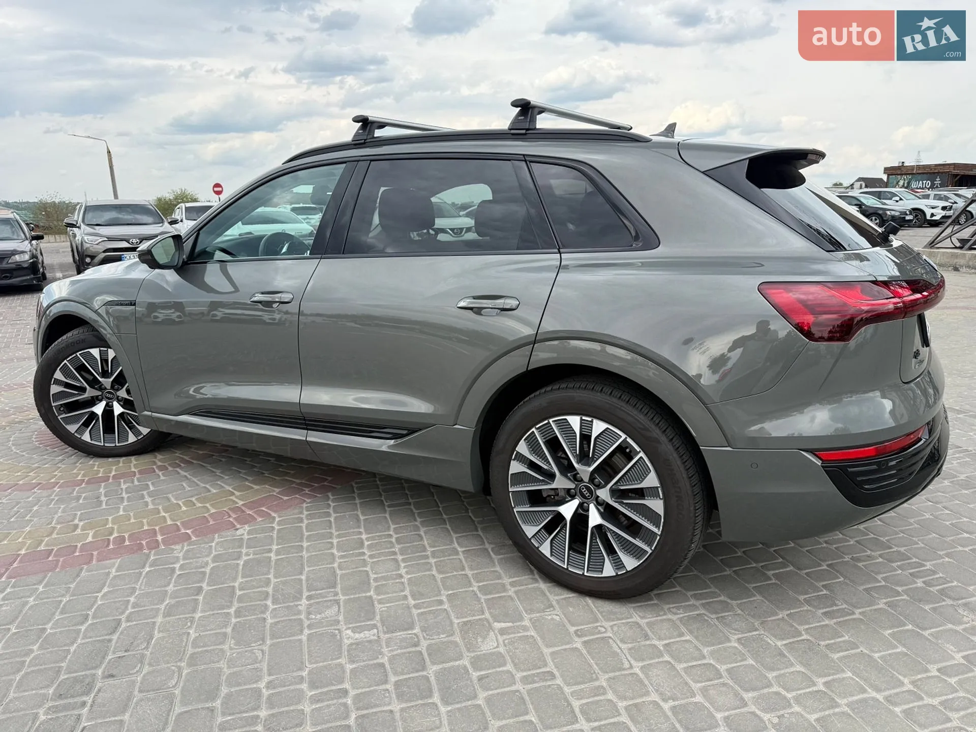 2023 Audi Q8 - мініатюра 9