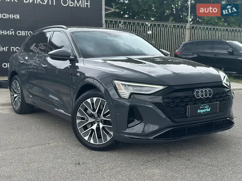 Audi Q8 e-tron 2023