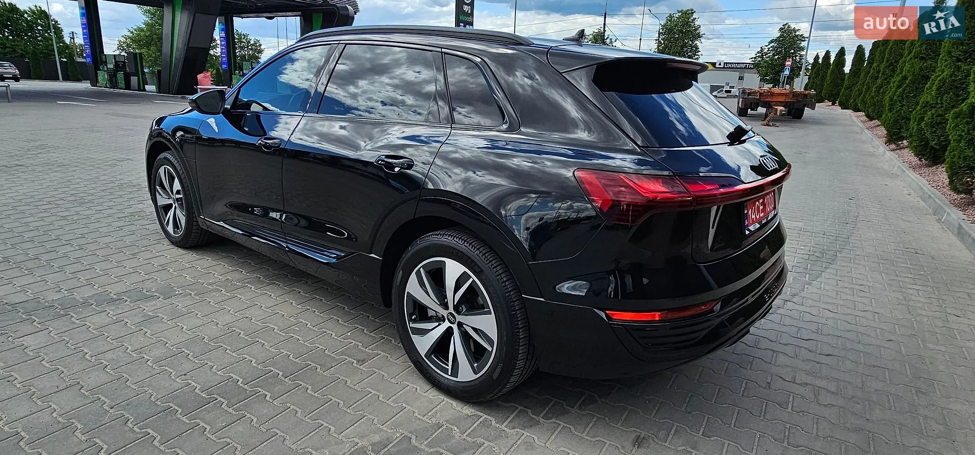 2024 Audi Q8 - мініатюра 23