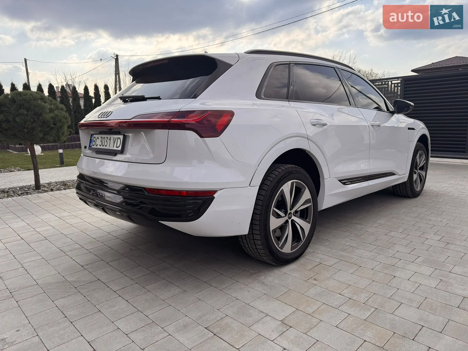 2024 Audi Q8 - мініатюра 9