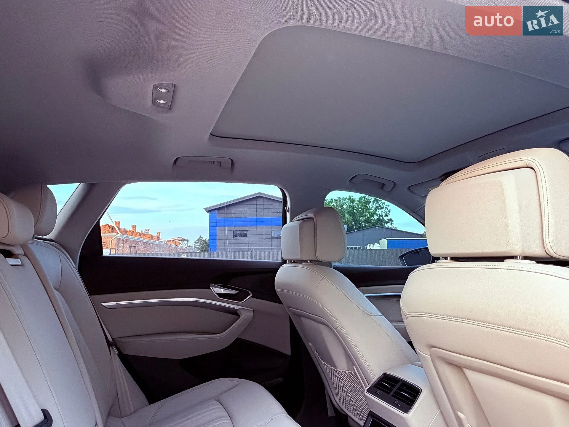 2023 Audi Q8 - мініатюра 25