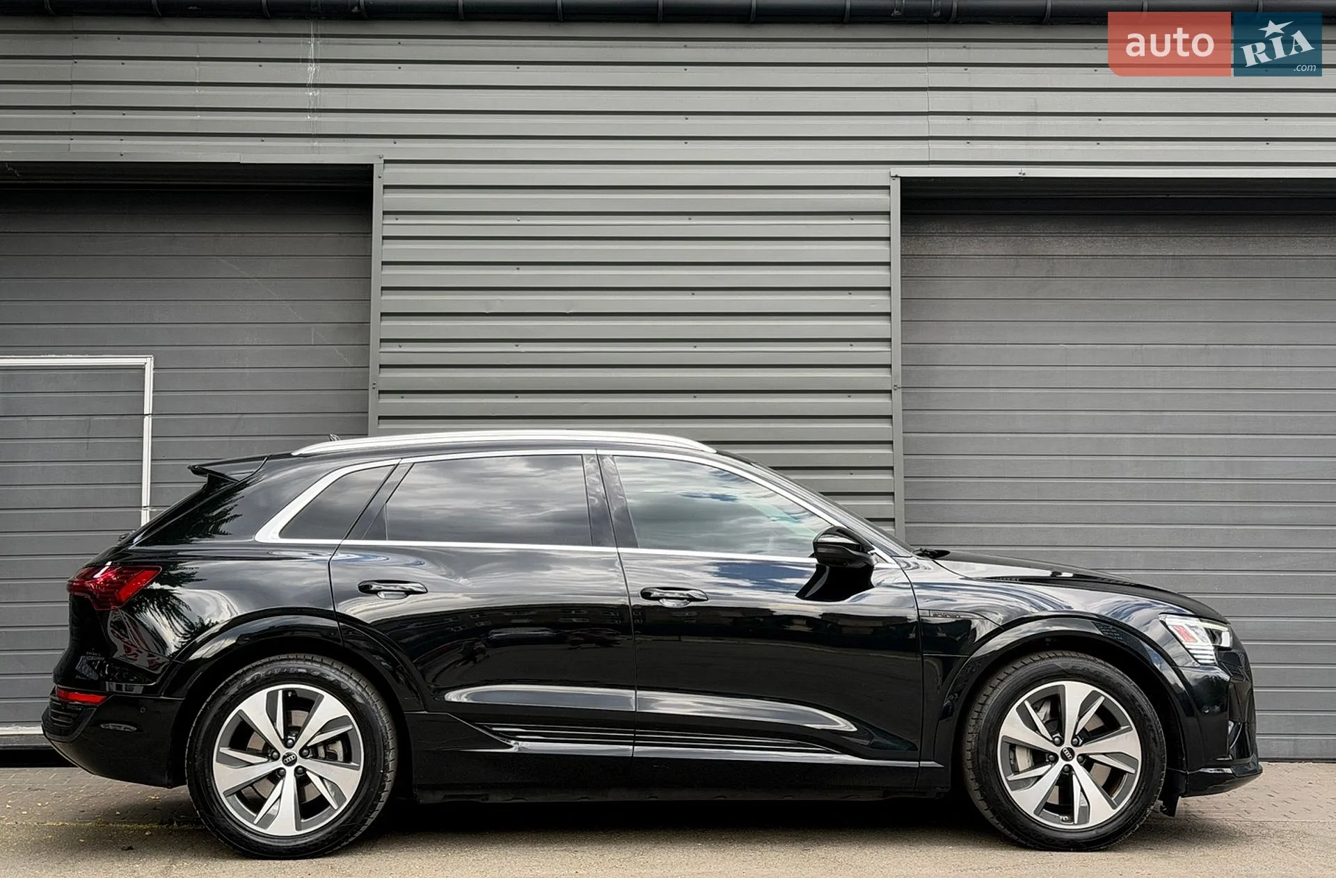 2023 Audi Q8 - мініатюра 11