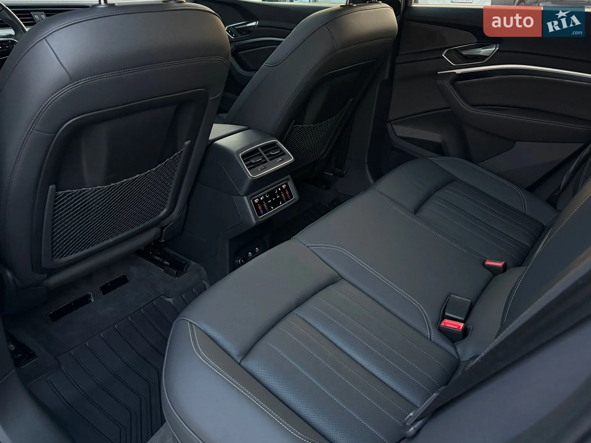 2023 Audi Q8 - мініатюра 116