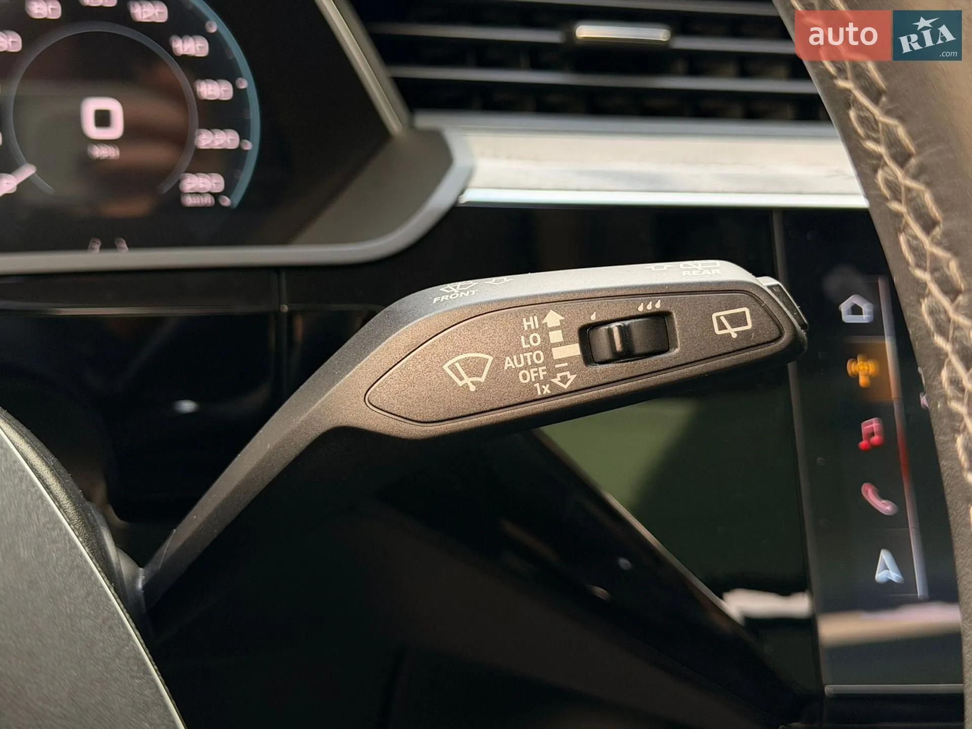 2023 Audi Q8 - мініатюра 29