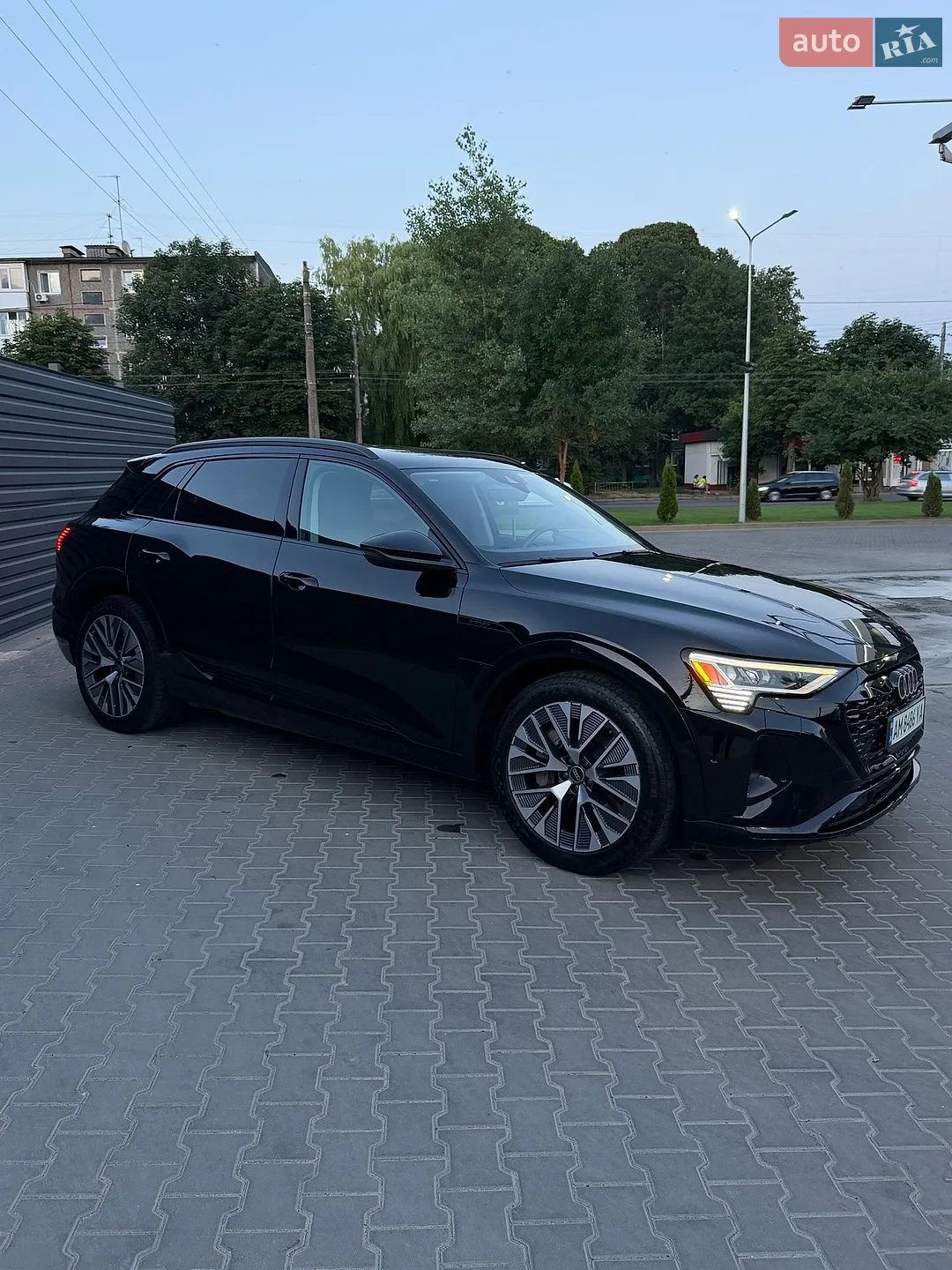 2023 Audi Q8 - мініатюра 2