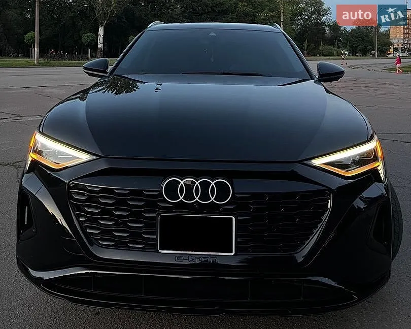 2023 Audi Q8 - мініатюра 2